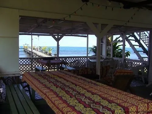 호텔 Bonjouir Lodge Paradise Teahupoo